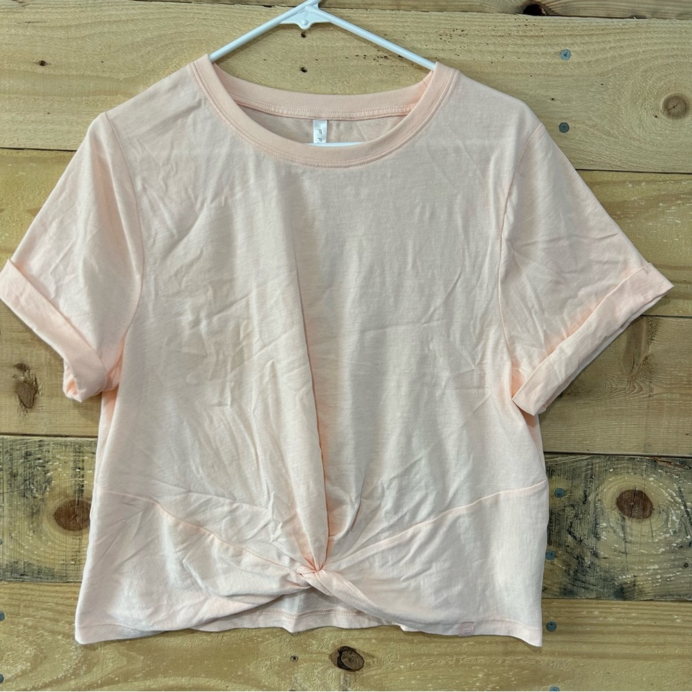 NWT Fabletics Women's Front-Twist Short Sleeve T-Shirt Size XL